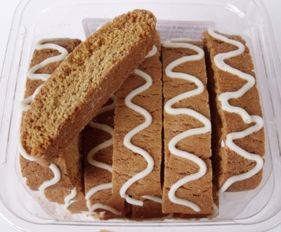 icedtriplegingerbiscotti3.jpg