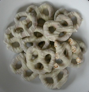 pretzeldips2.jpg